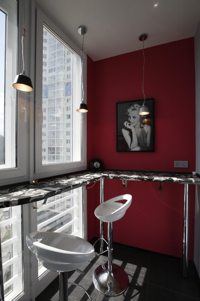 барна стійка з акриловою стільницею