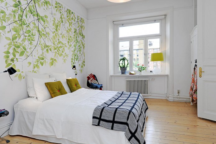 Wandmalerei im Schlafzimmer (Laub)