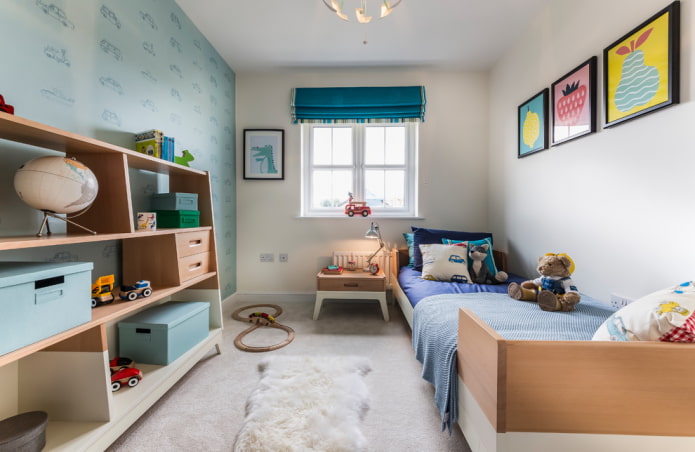 łóżko we wnętrzu dziecięcym