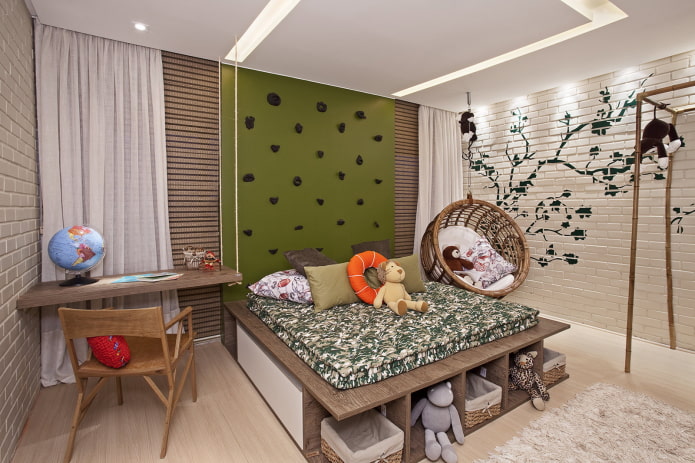 łóżko-podium we wnętrzu pokoju dziecięcego