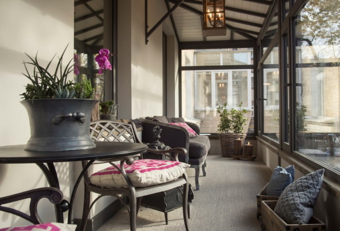 дизайн балконного простору