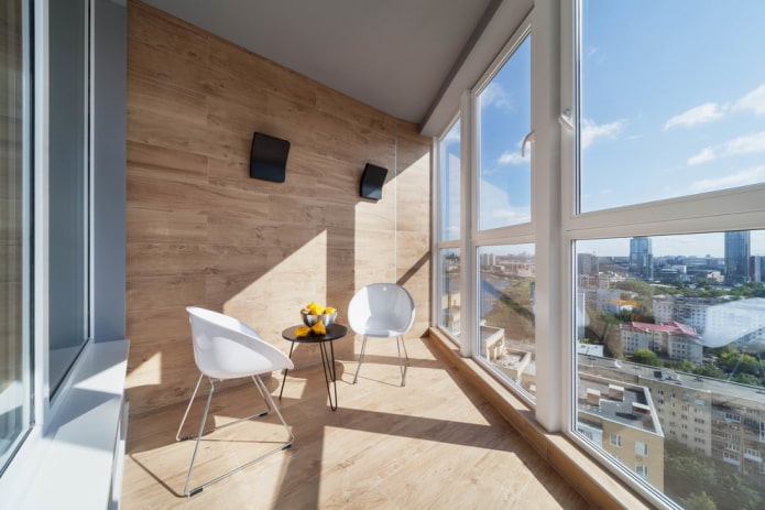 дизайн балконного простору