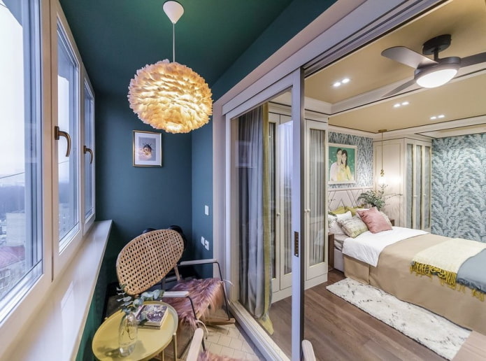 оформлення дверного отвору в інтер'єрі лоджії