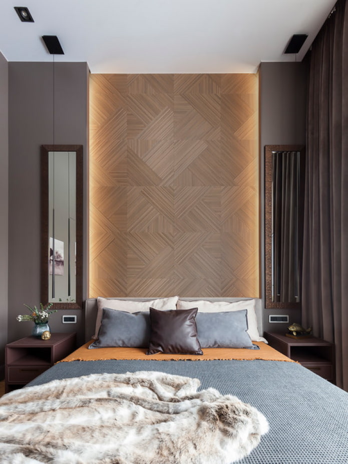 Kopfteil aus Holzpaneelen