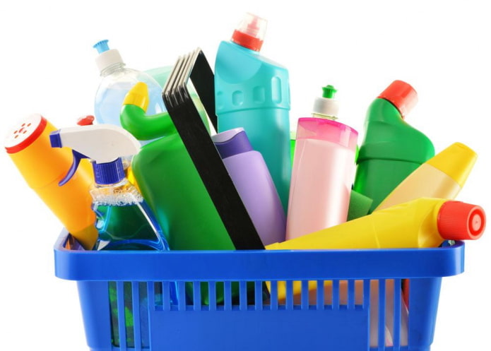 Хімічні речовини для очищення ванни