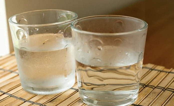 два стакана воды