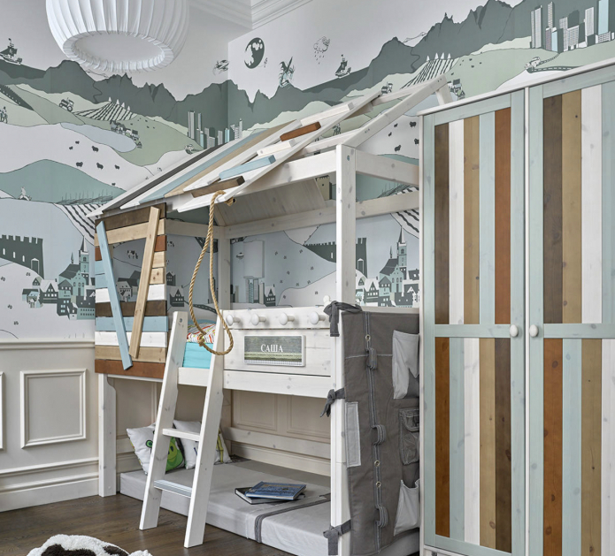 łóżko narożne w formie domku w pokoju dziecięcym