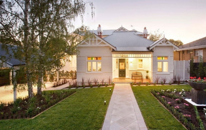 Белый экстерьер