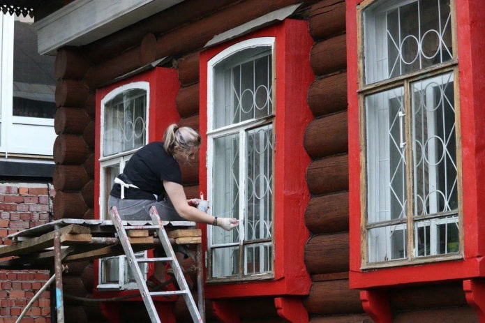 Красные рамы