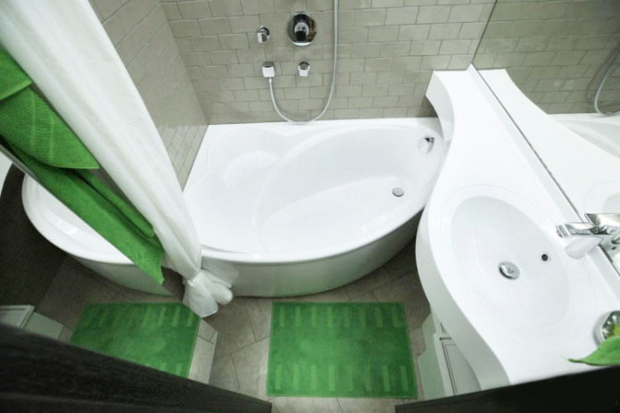 Маленька ванна